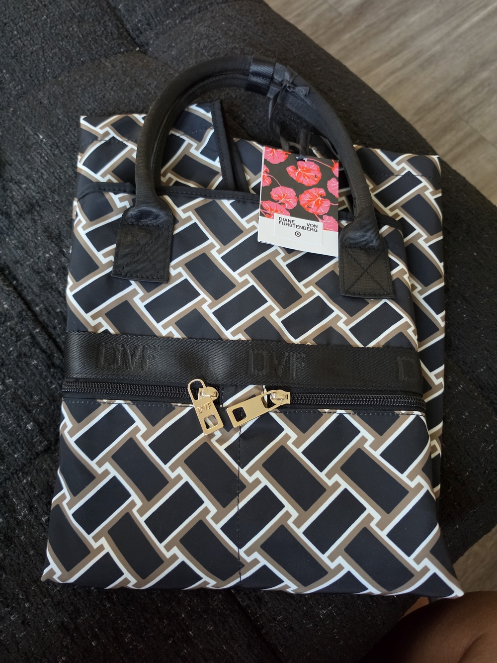 NWT Diane von Furstenberg X Target Neutral Weave - Foldable Travel Garment Bag